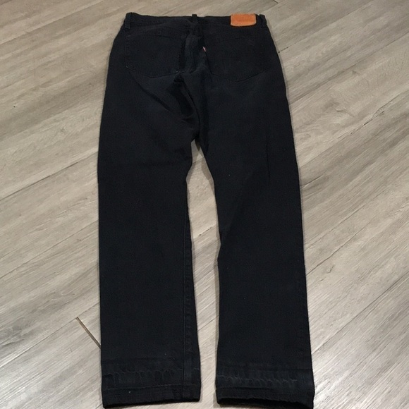 Levi’s Premium Quality Clothing 501s Black Button Fly Straight Leg Jeans - Picture 3 of 13